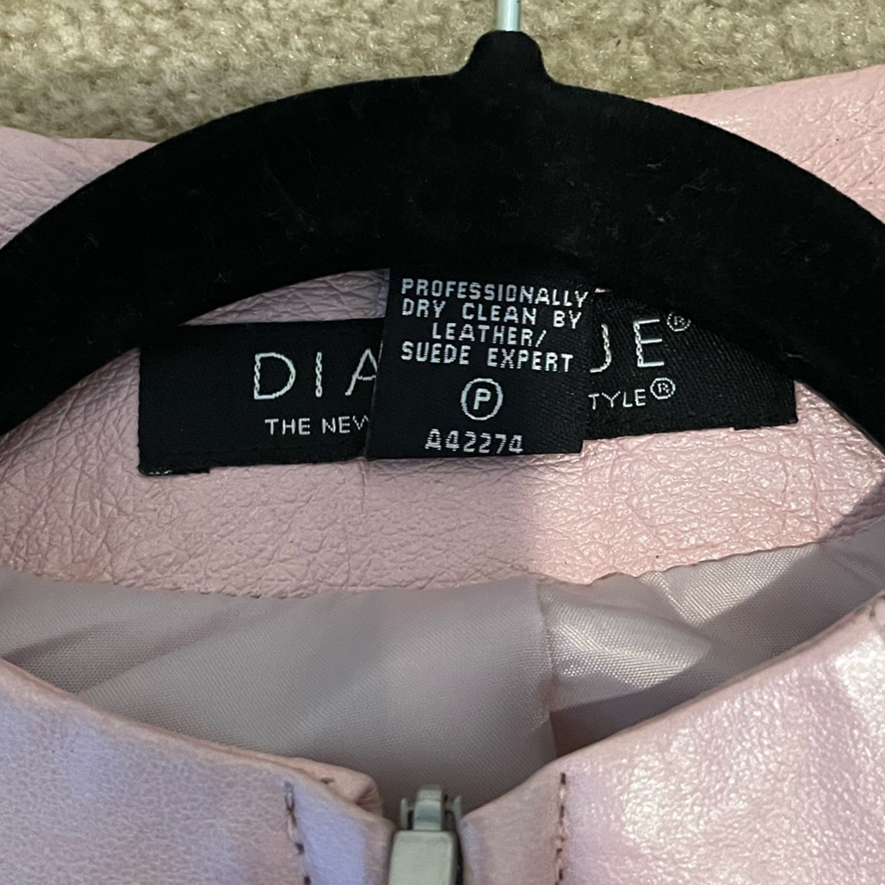 Dialogue Pink Leather Jacket - Picture 10 of 13